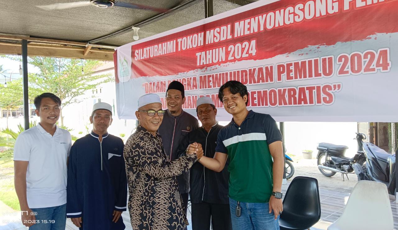 Kegiatan ditutup dengan berfoto bersama tokoh MSDL Kota Madya Tanjungbalai, (foto: red-mf)