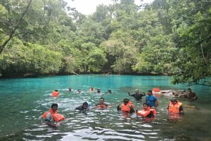 Pantai Toran Kabupaten Fakfak Provinsi Papua Barat 